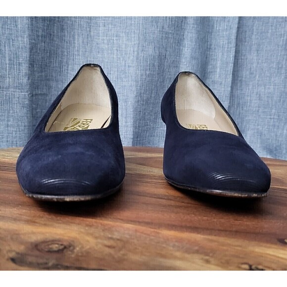 Salvatore Ferragamo Classic Block Heel Pumps Designer Italy Black Size 8B - Picture 8 of 14